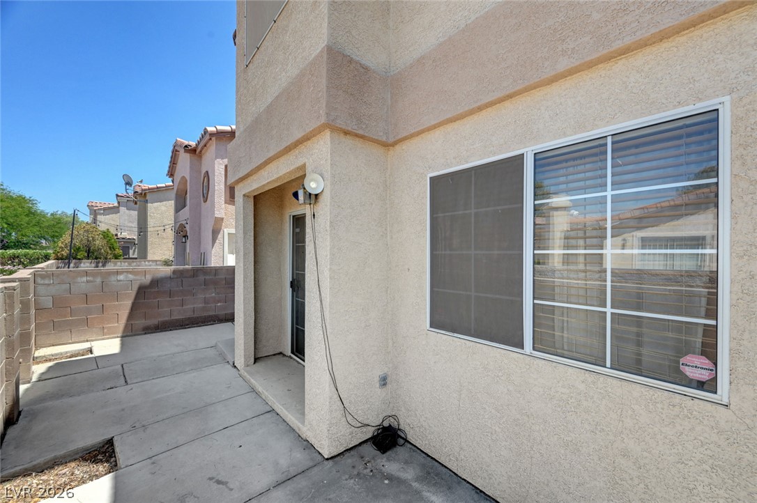 6086 Sunken River Trail Las Vegas NV 89118