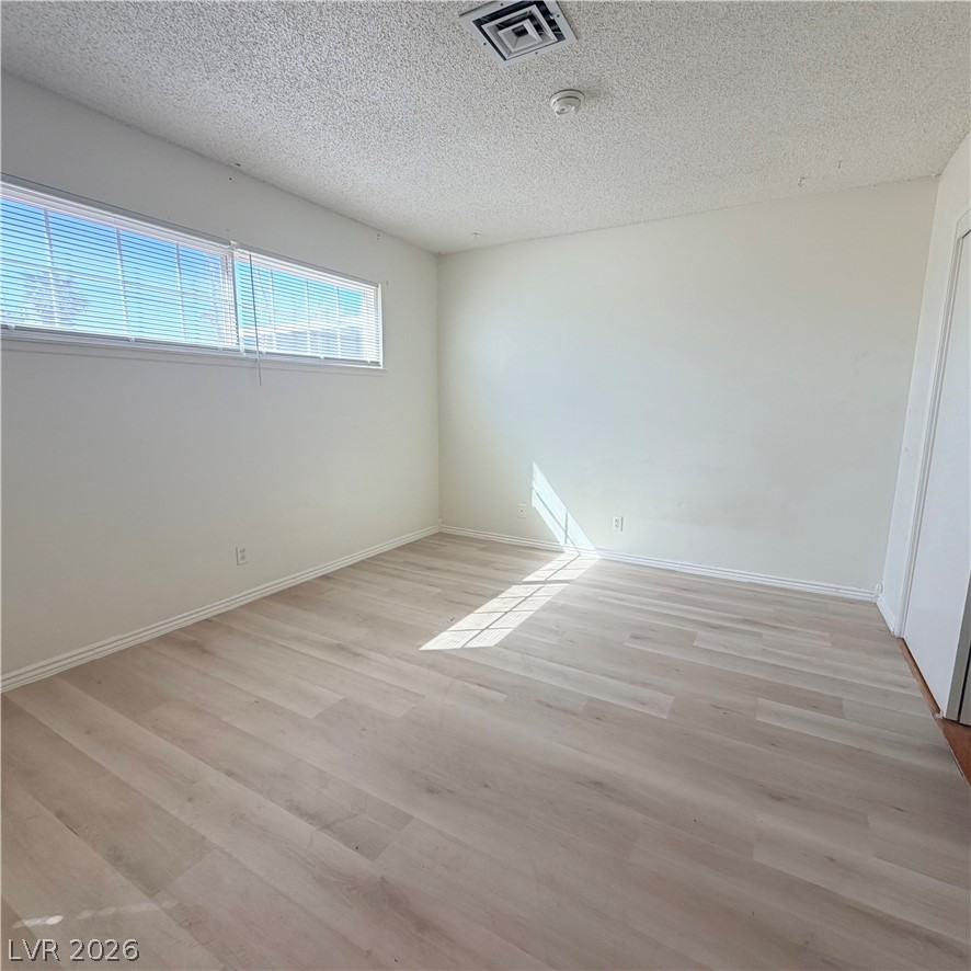 5216 Doe Avenue Las Vegas NV 89146