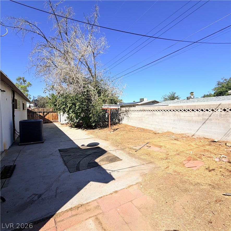 5216 Doe Avenue Las Vegas NV 89146