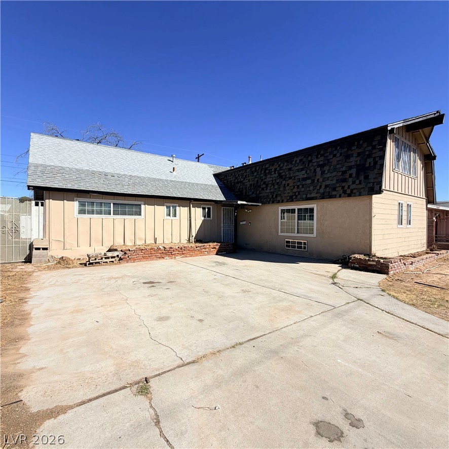 5216 Doe Avenue Las Vegas NV 89146