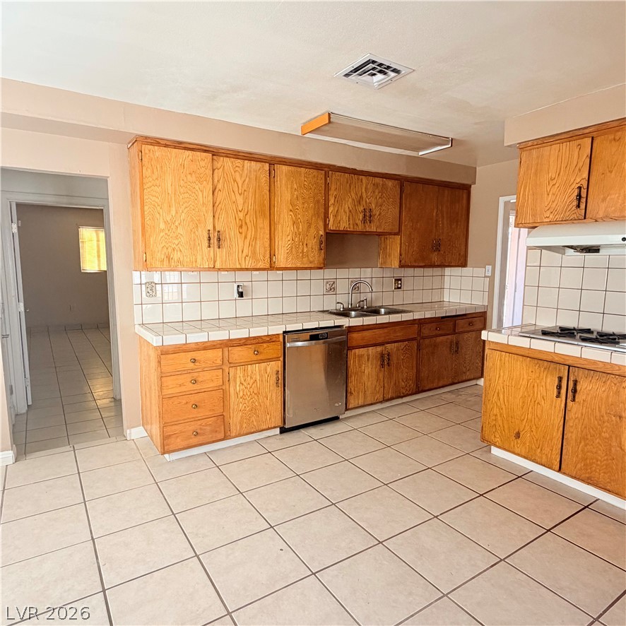 5216 Doe Avenue Las Vegas NV 89146