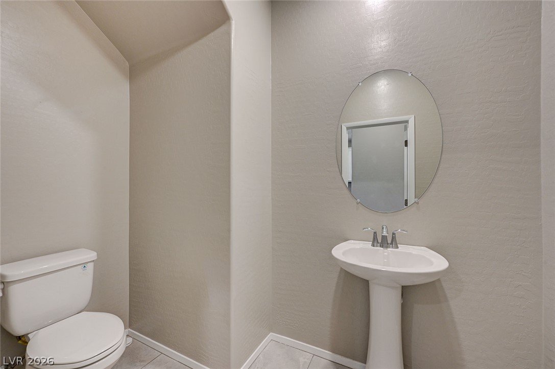 8591 Insignia Avenue 104 Las Vegas NV 89178