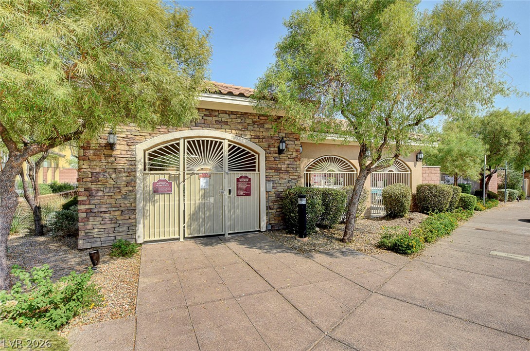 8591 Insignia Avenue 104 Las Vegas NV 89178