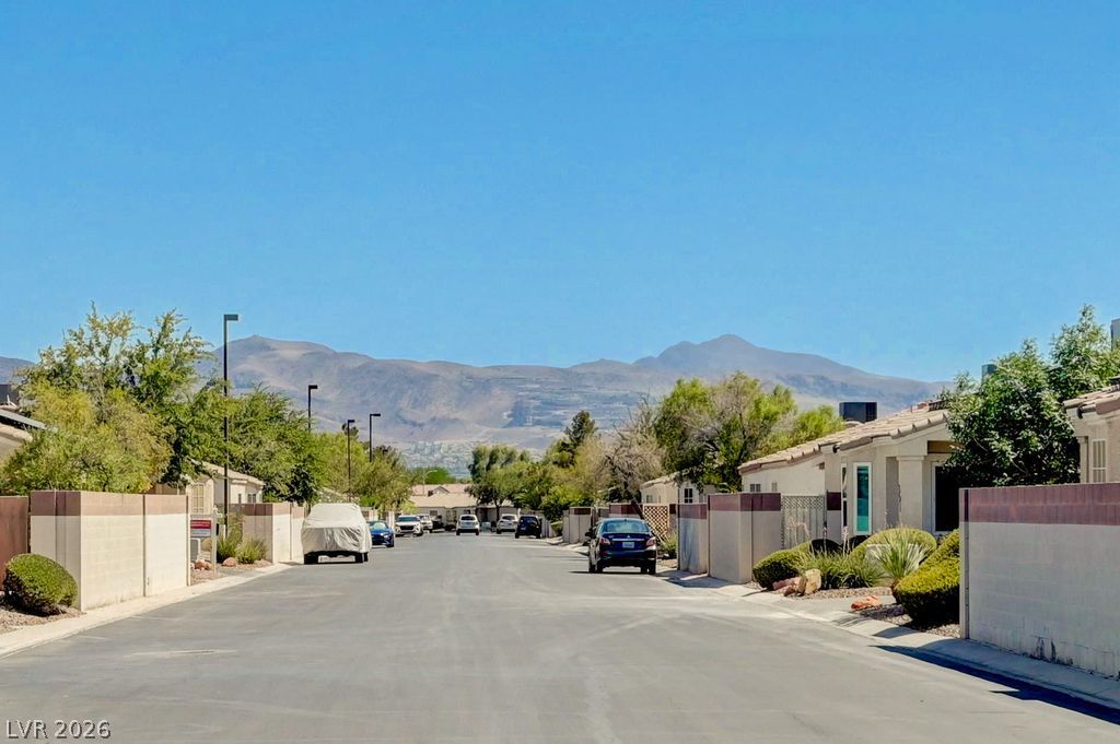 4945 Mascaro Drive Las Vegas NV 89122