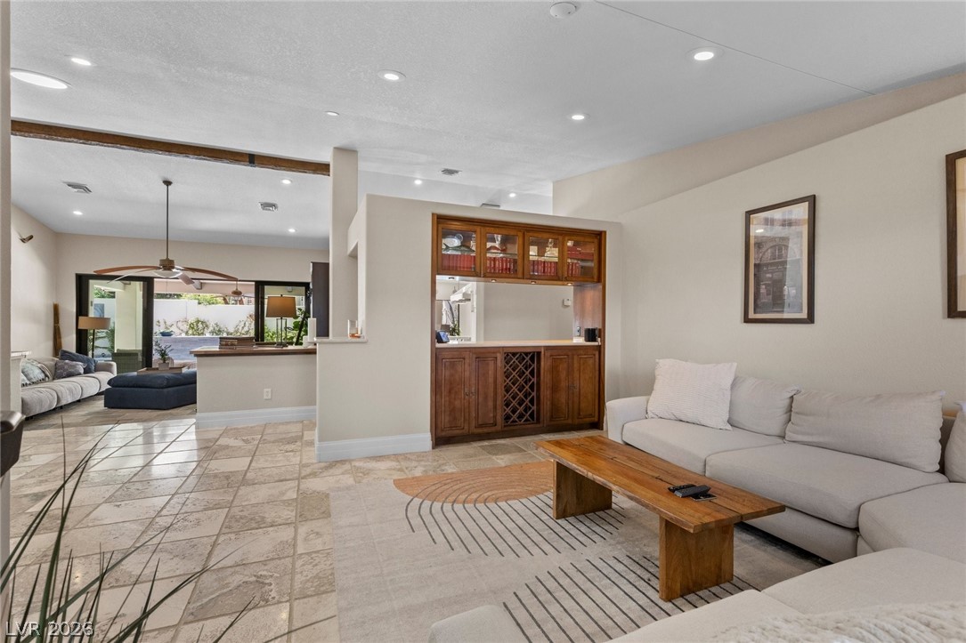 2222 Versailles Court Henderson NV 89074
