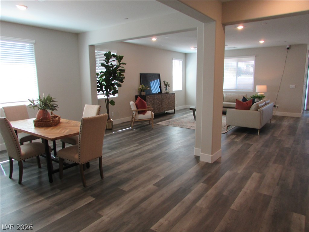 513 Chestnut Falcon Street Henderson NV 89011