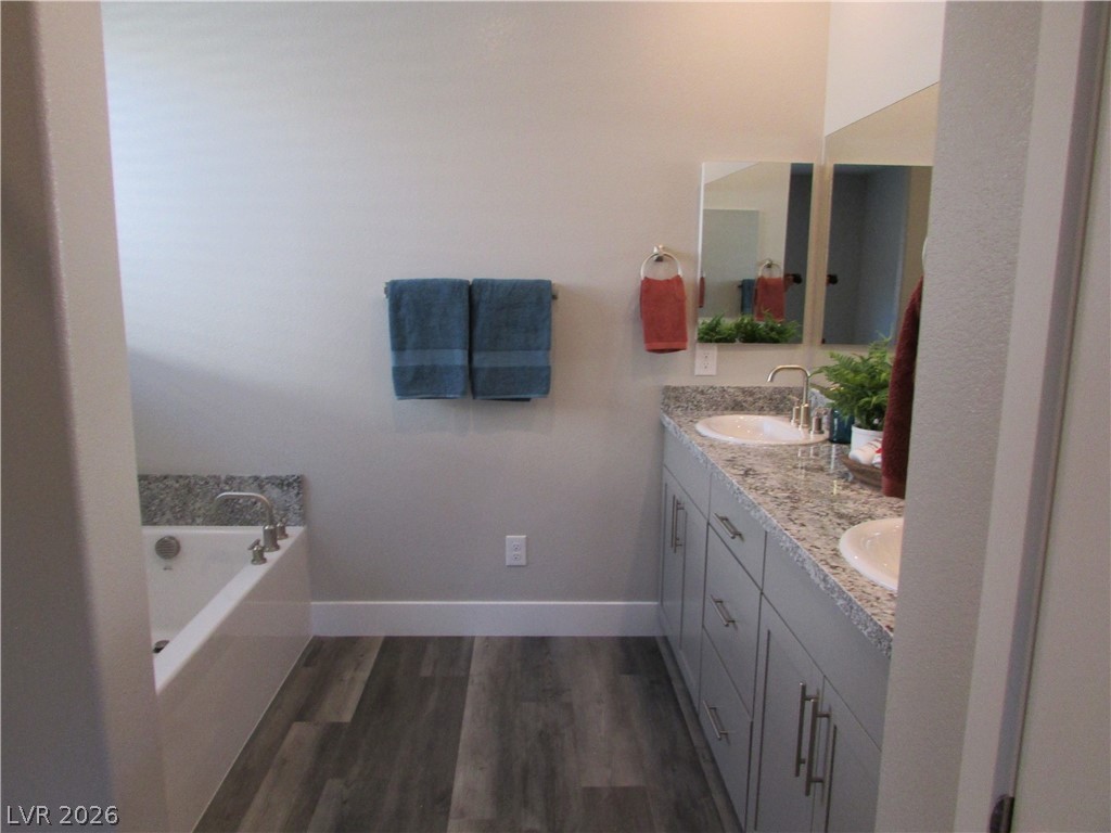 513 Chestnut Falcon Street Henderson NV 89011