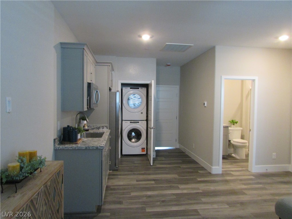513 Chestnut Falcon Street Henderson NV 89011
