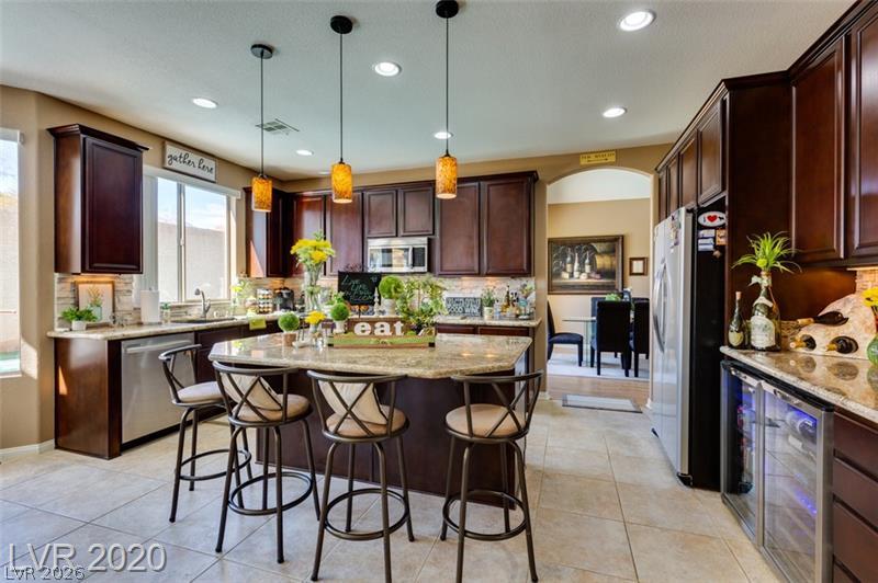 813 White Falcon Street Las Vegas NV 89144