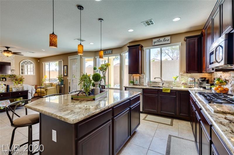 813 White Falcon Street Las Vegas NV 89144