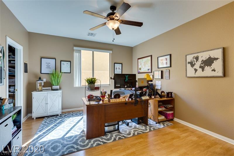 813 White Falcon Street Las Vegas NV 89144