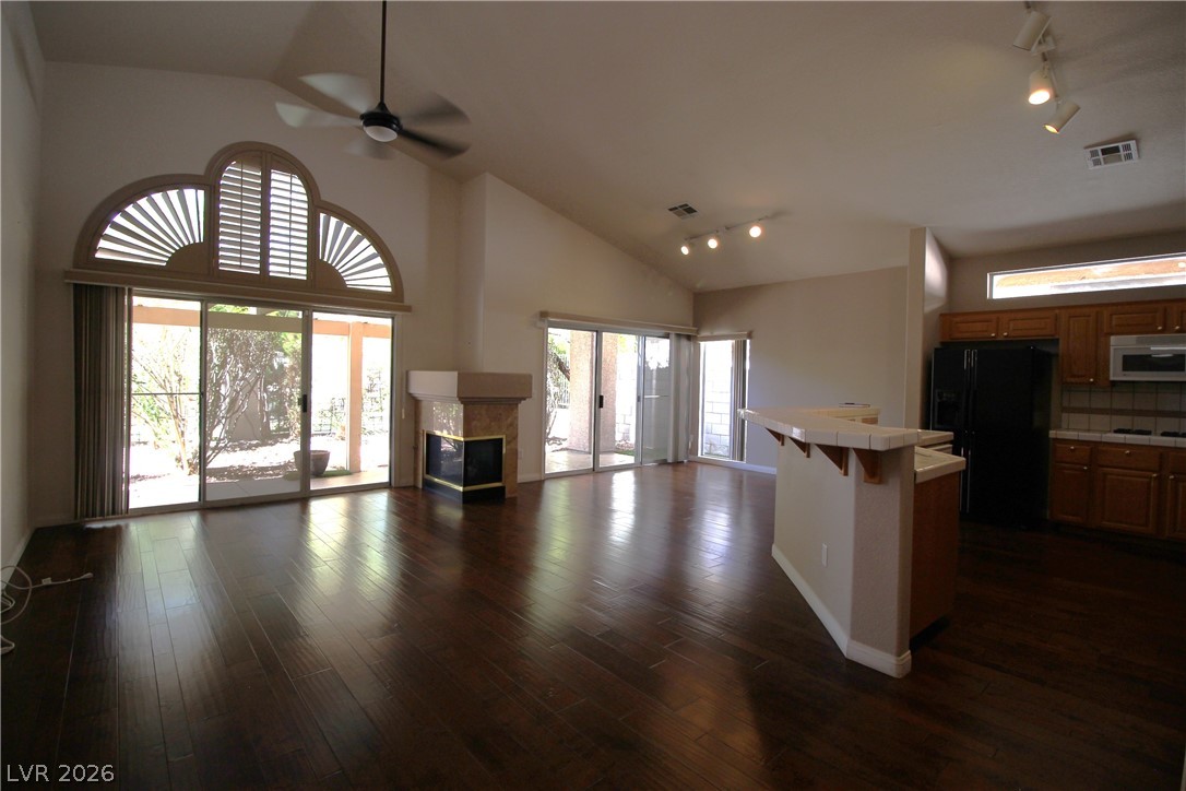 2146 Eaglepath Circle Henderson NV 89074
