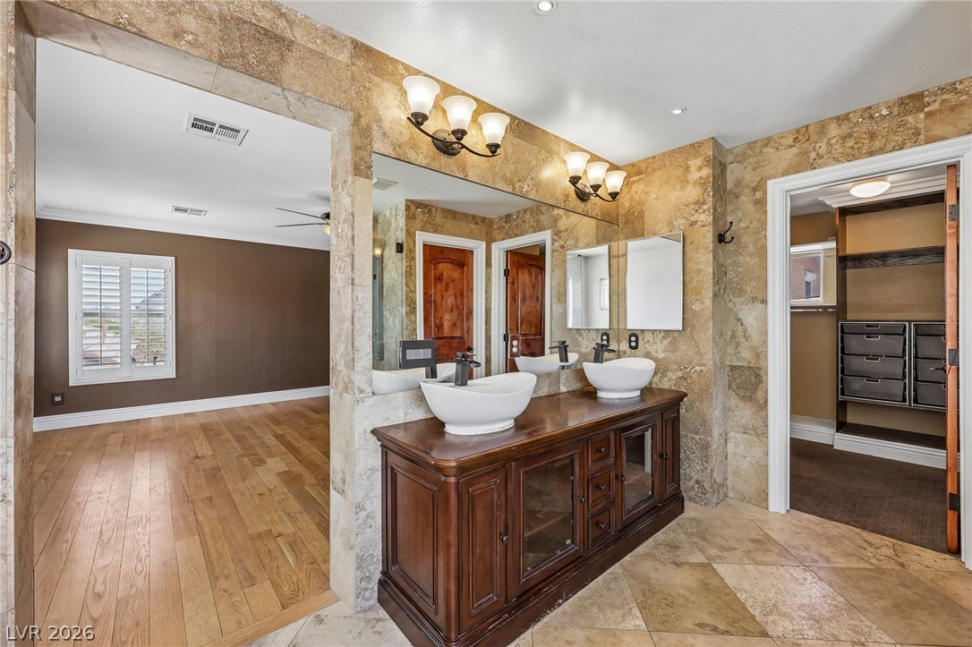 2816 Big Mountain Avenue North Las Vegas NV 89081