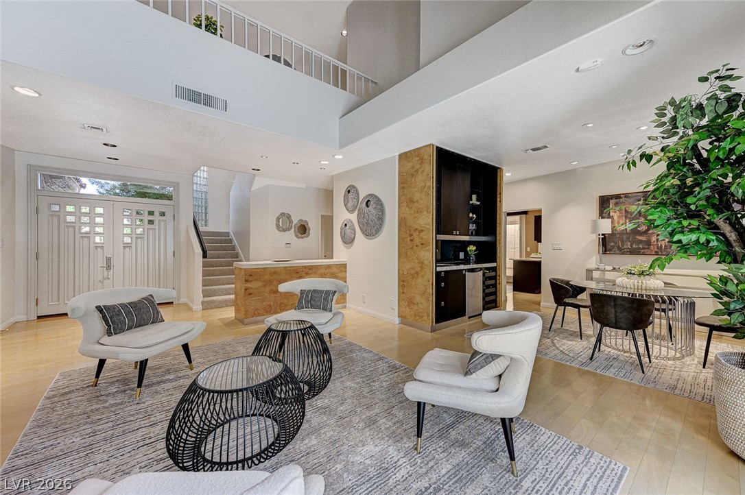 8121 Castle Pines Avenue Las Vegas NV 89113