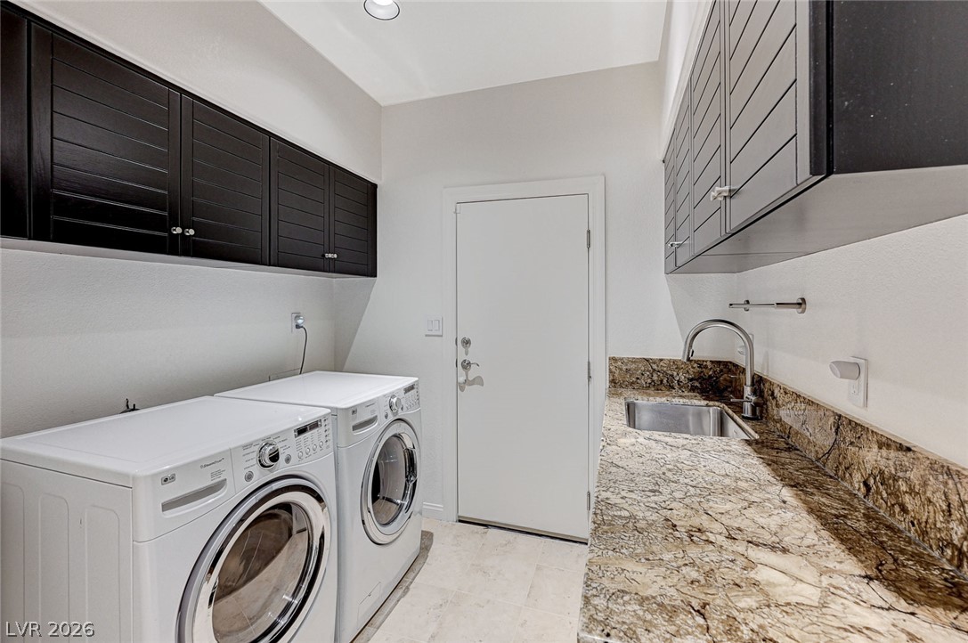 8121 Castle Pines Avenue Las Vegas NV 89113