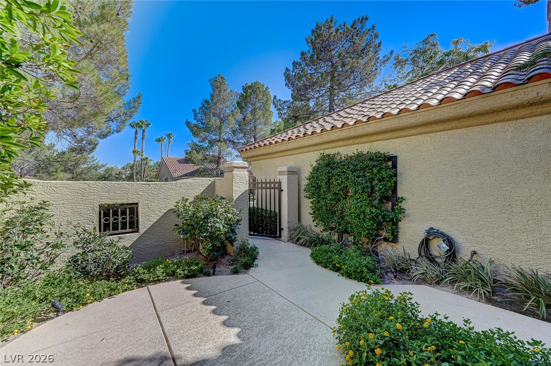 8121 Castle Pines Avenue Las Vegas NV 89113