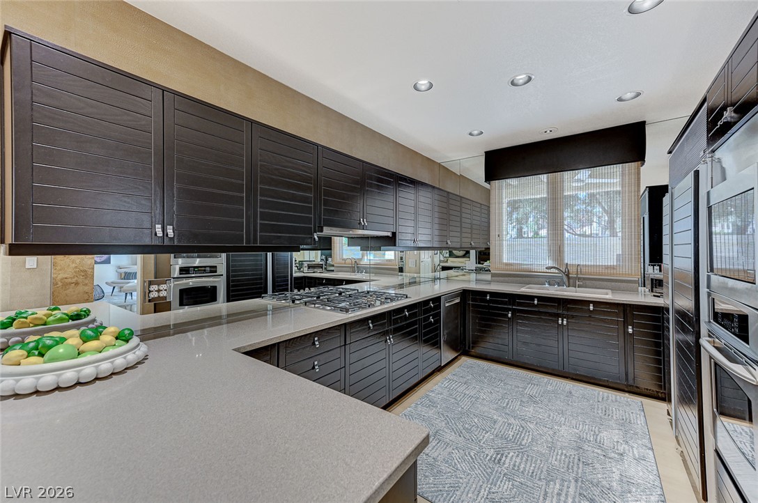 8121 Castle Pines Avenue Las Vegas NV 89113