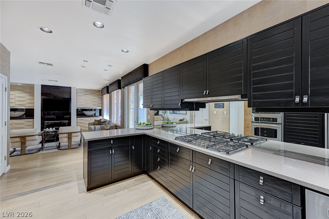 8121 Castle Pines Avenue Las Vegas NV 89113
