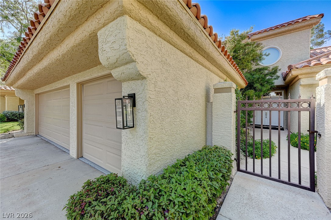8121 Castle Pines Avenue Las Vegas NV 89113