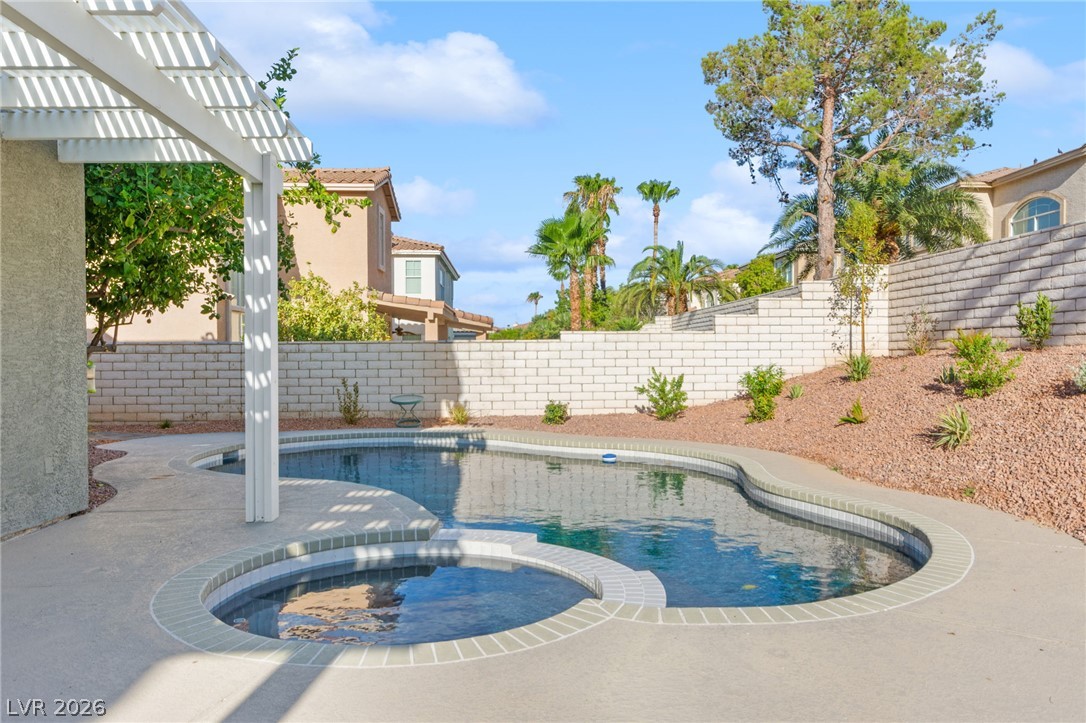 2511 Hacker Drive Henderson NV 89074