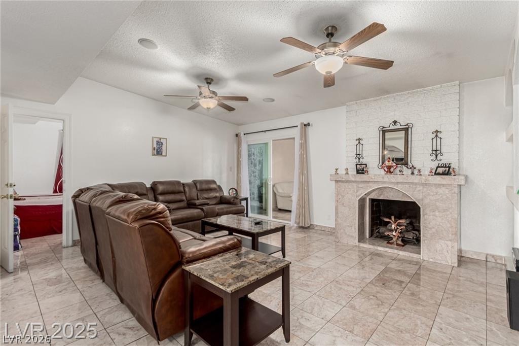 1924 South 1924 S 6th St Street Las Vegas NV 89104
