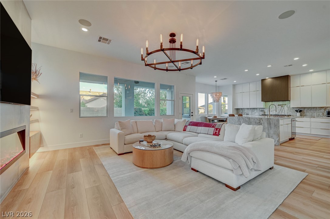 1854 Taylorville Street Las Vegas NV 89135