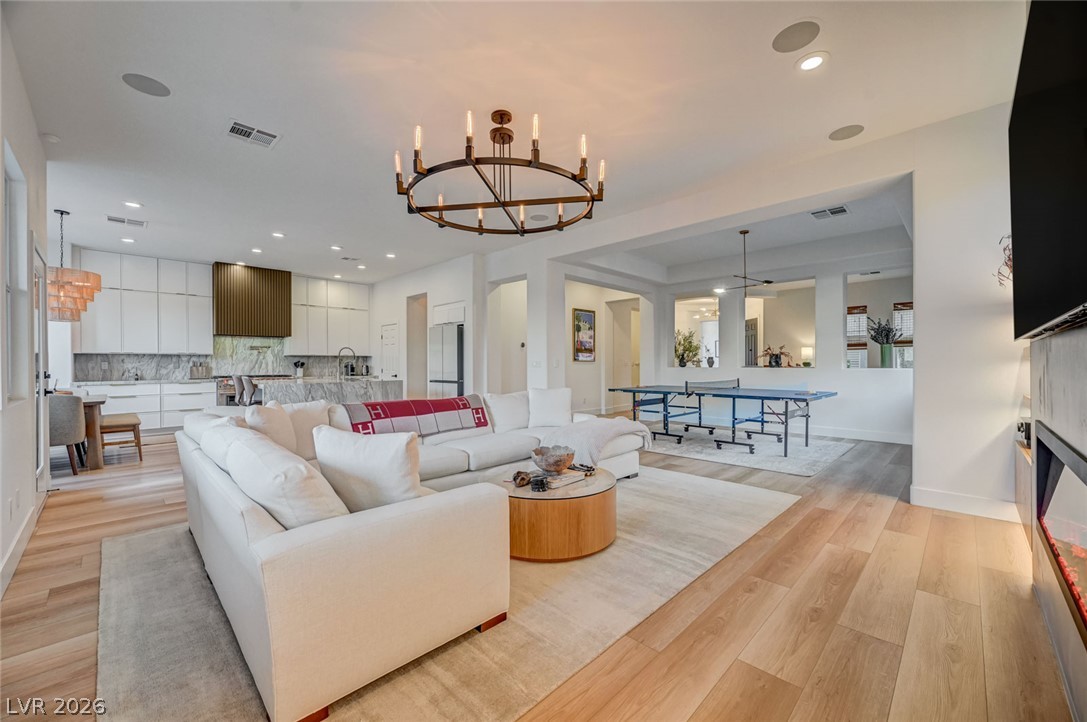 1854 Taylorville Street Las Vegas NV 89135