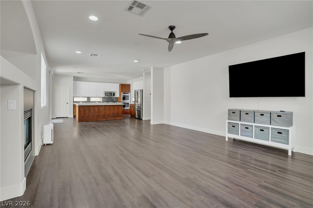 10244 Early Morning Avenue Las Vegas NV 89135