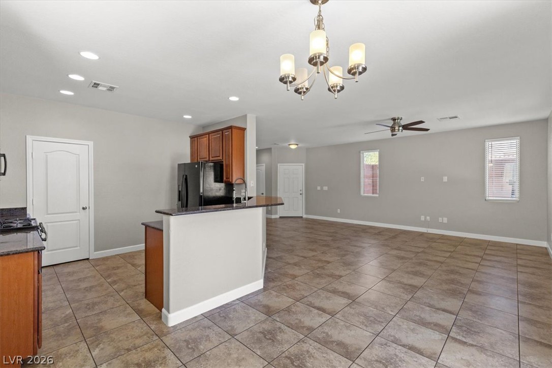 6472 Hamel Avenue Las Vegas NV 89122