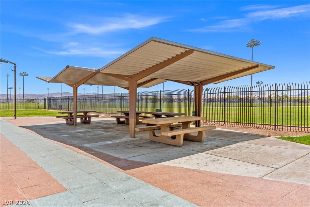 6472 Hamel Avenue Las Vegas NV 89122
