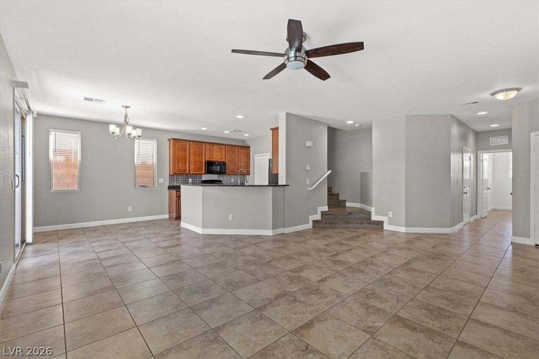 6472 Hamel Avenue Las Vegas NV 89122