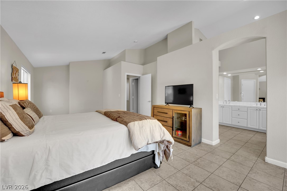 2124 Feather Bush Street Henderson NV 89074