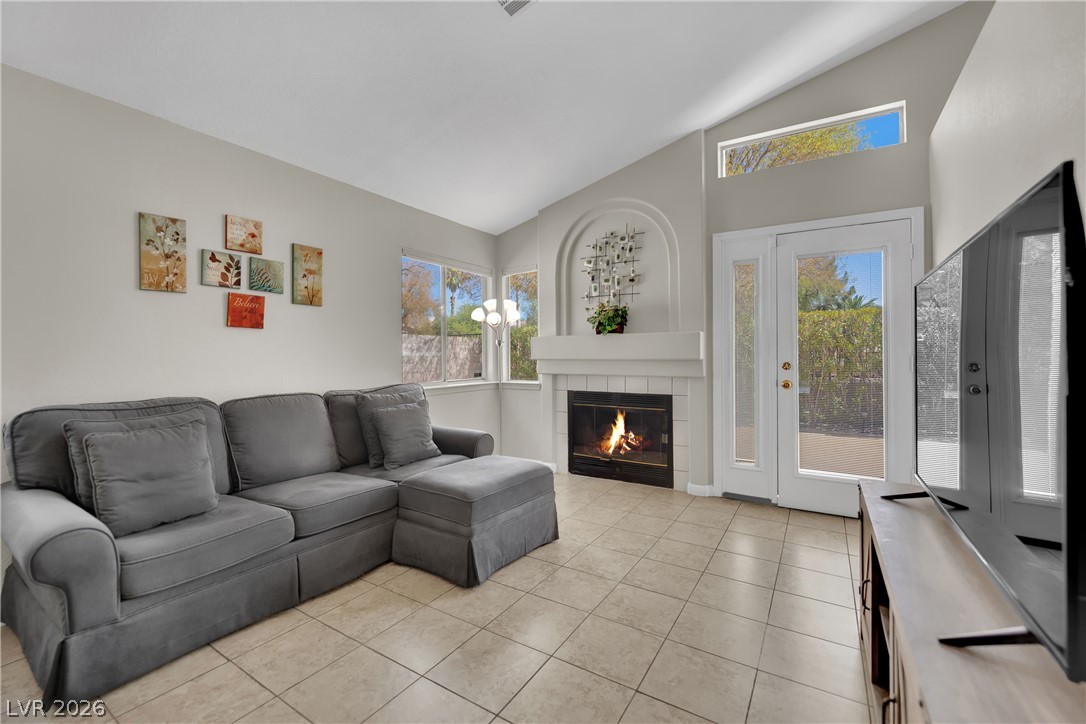 2124 Feather Bush Street Henderson NV 89074