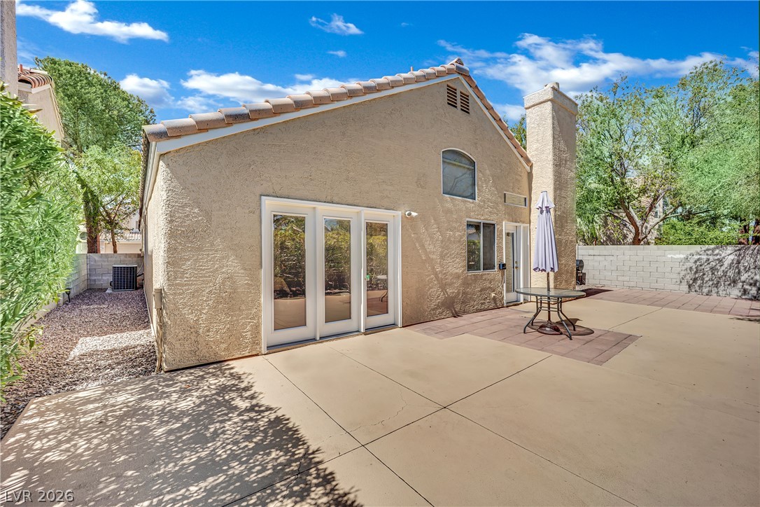 2124 Feather Bush Street Henderson NV 89074