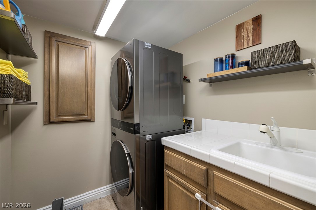 38 Strada Principale Henderson NV 89011