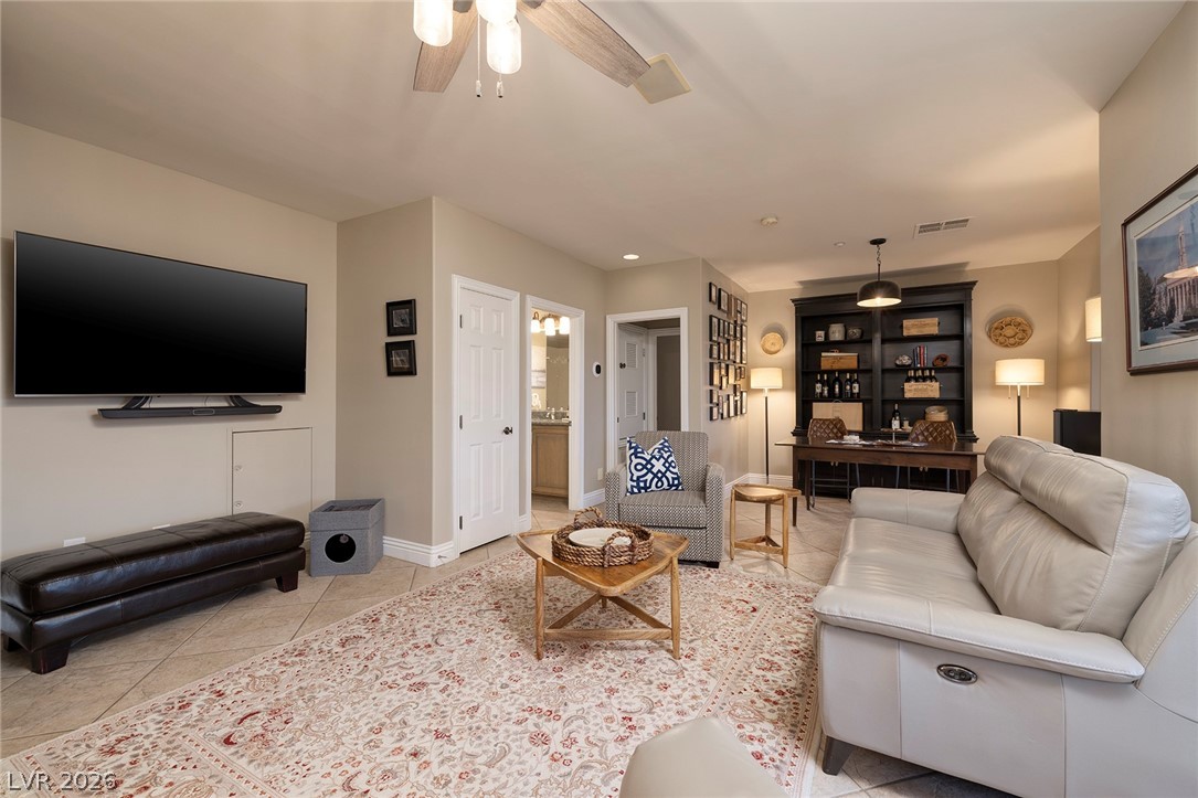 38 Strada Principale Henderson NV 89011