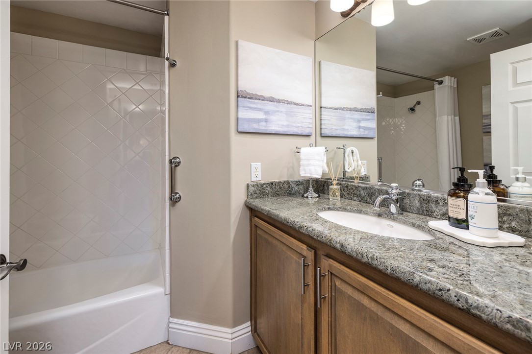 38 Strada Principale Henderson NV 89011