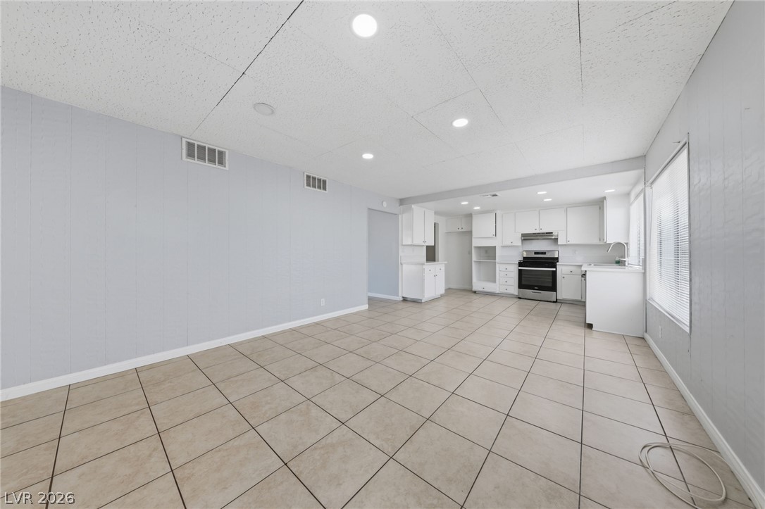 2749 Long Court Las Vegas NV 89121