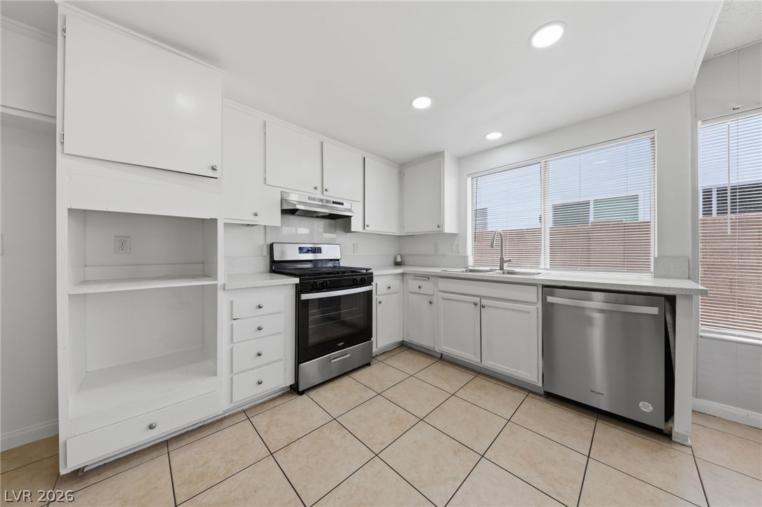 2749 Long Court Las Vegas NV 89121