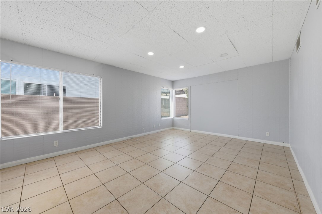 2749 Long Court Las Vegas NV 89121