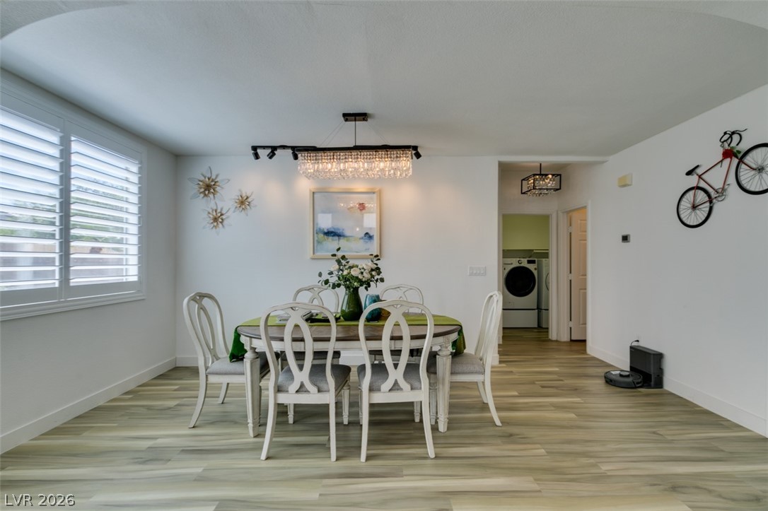 292 White Bluffs Street Las Vegas NV 89148