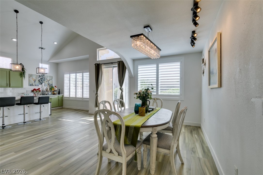 292 White Bluffs Street Las Vegas NV 89148