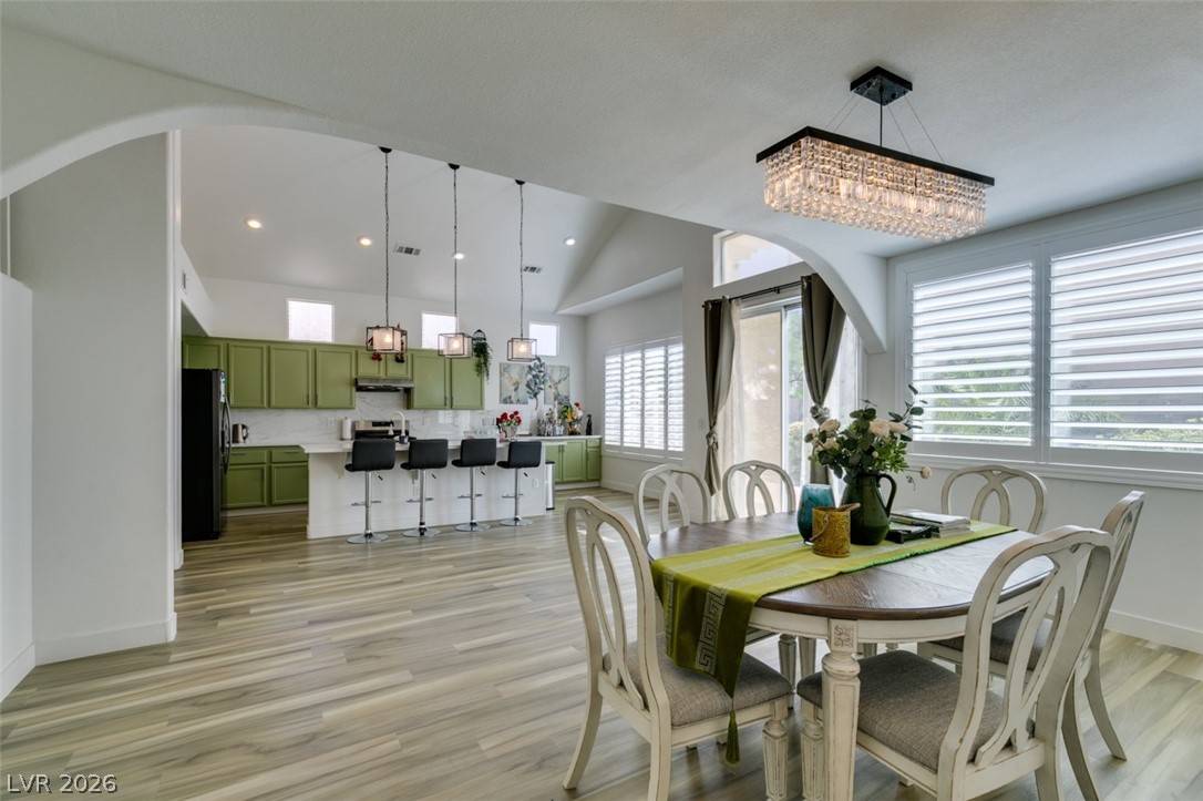 292 White Bluffs Street Las Vegas NV 89148