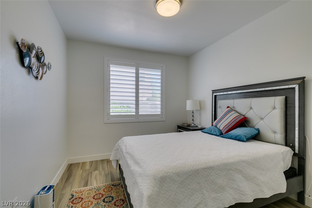 292 White Bluffs Street Las Vegas NV 89148