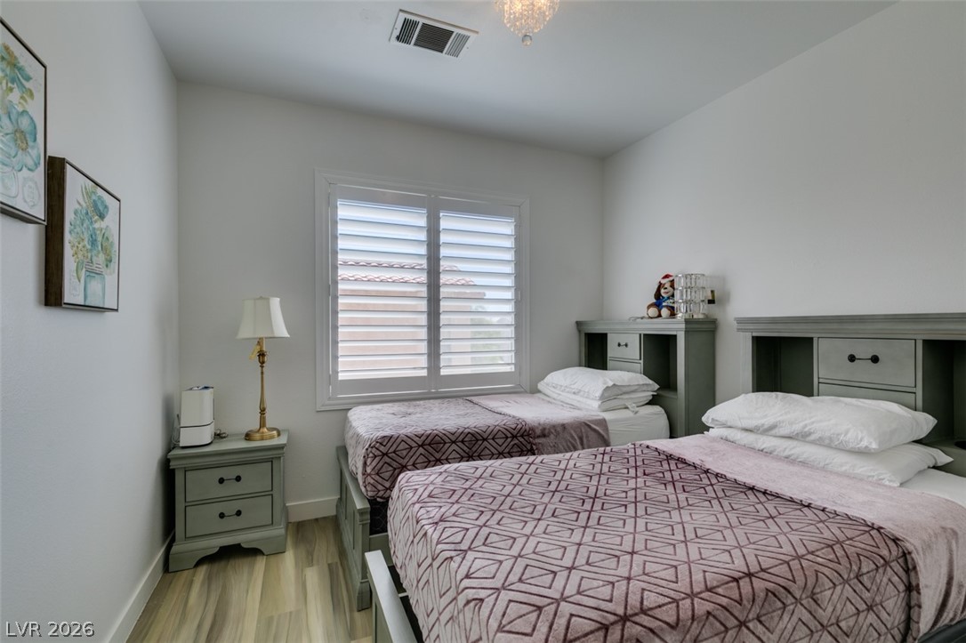 292 White Bluffs Street Las Vegas NV 89148