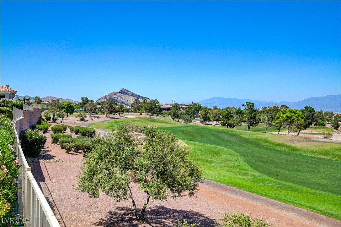 2124 Bay Tree Drive Las Vegas NV 89134