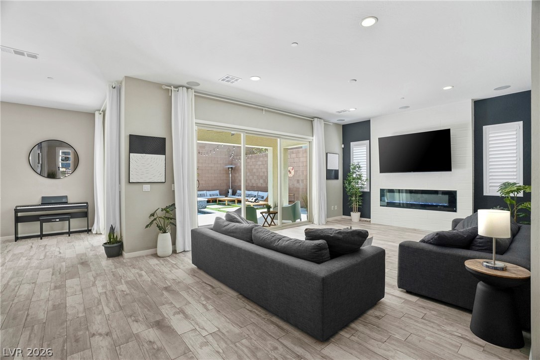 766 Glistening Light Court Henderson NV 89052