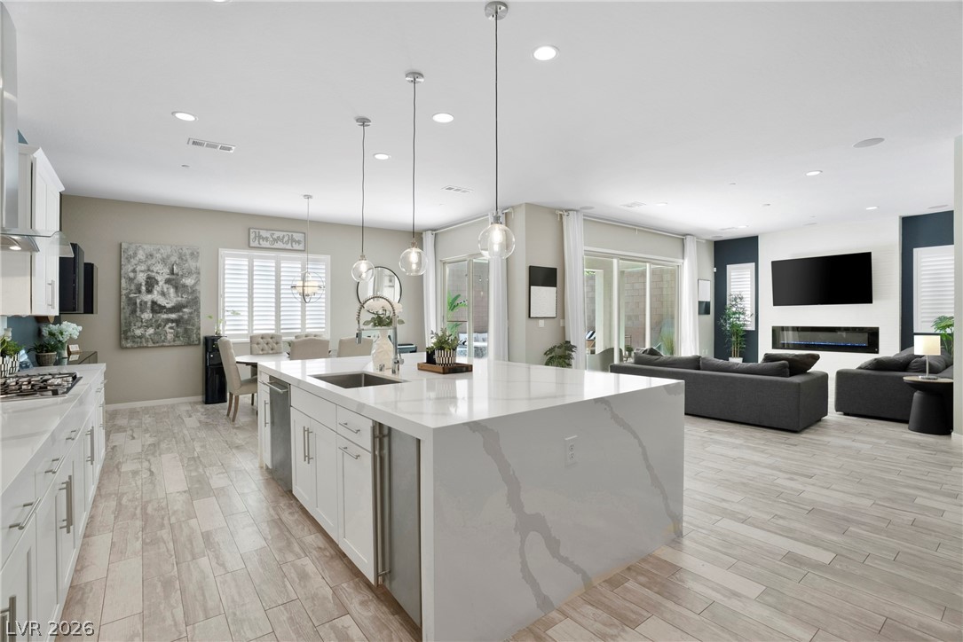 766 Glistening Light Court Henderson NV 89052