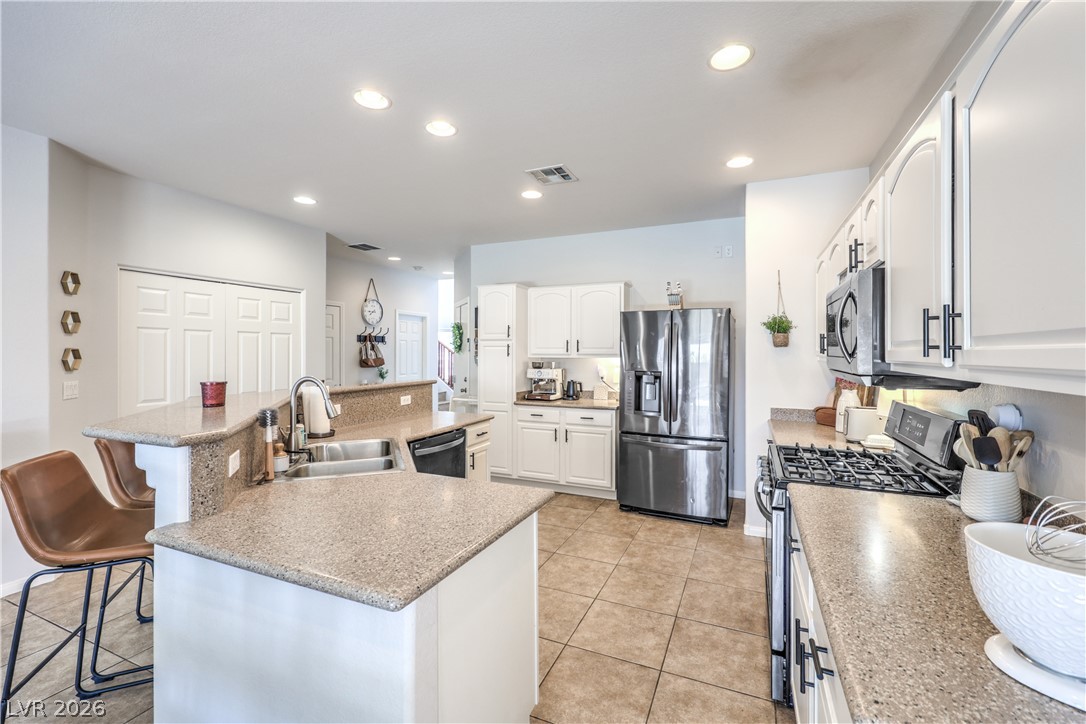 9432 Victory Garden Avenue Las Vegas NV 89149