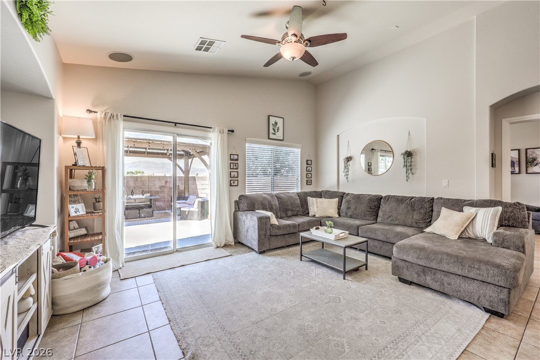9432 Victory Garden Avenue Las Vegas NV 89149